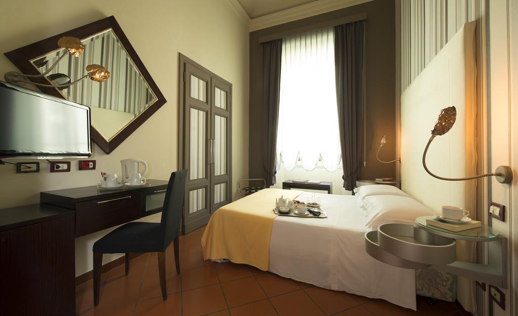 Hotel De La Pace Florence Buitenkant foto