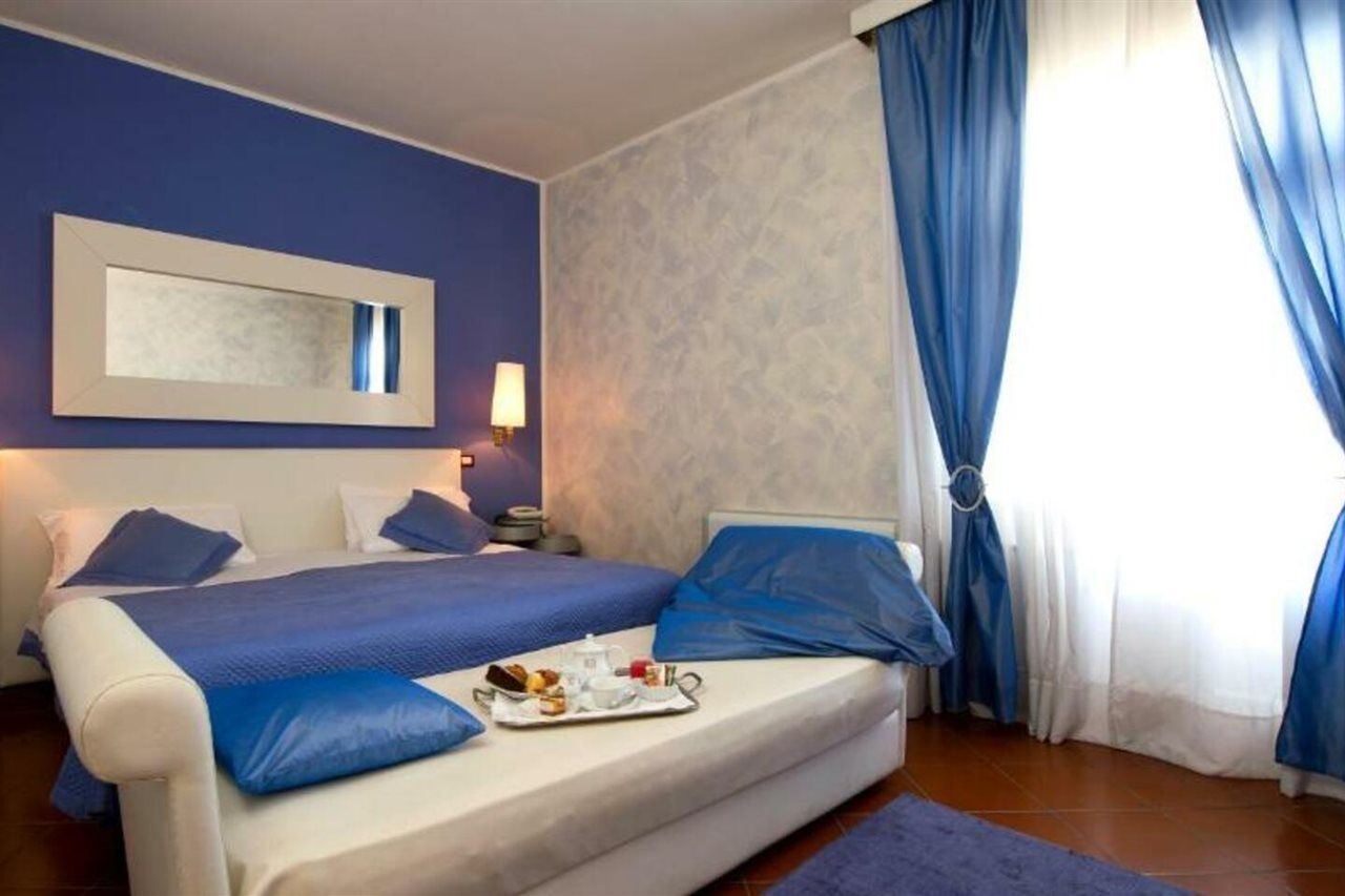 Hotel De La Pace Florence Buitenkant foto
